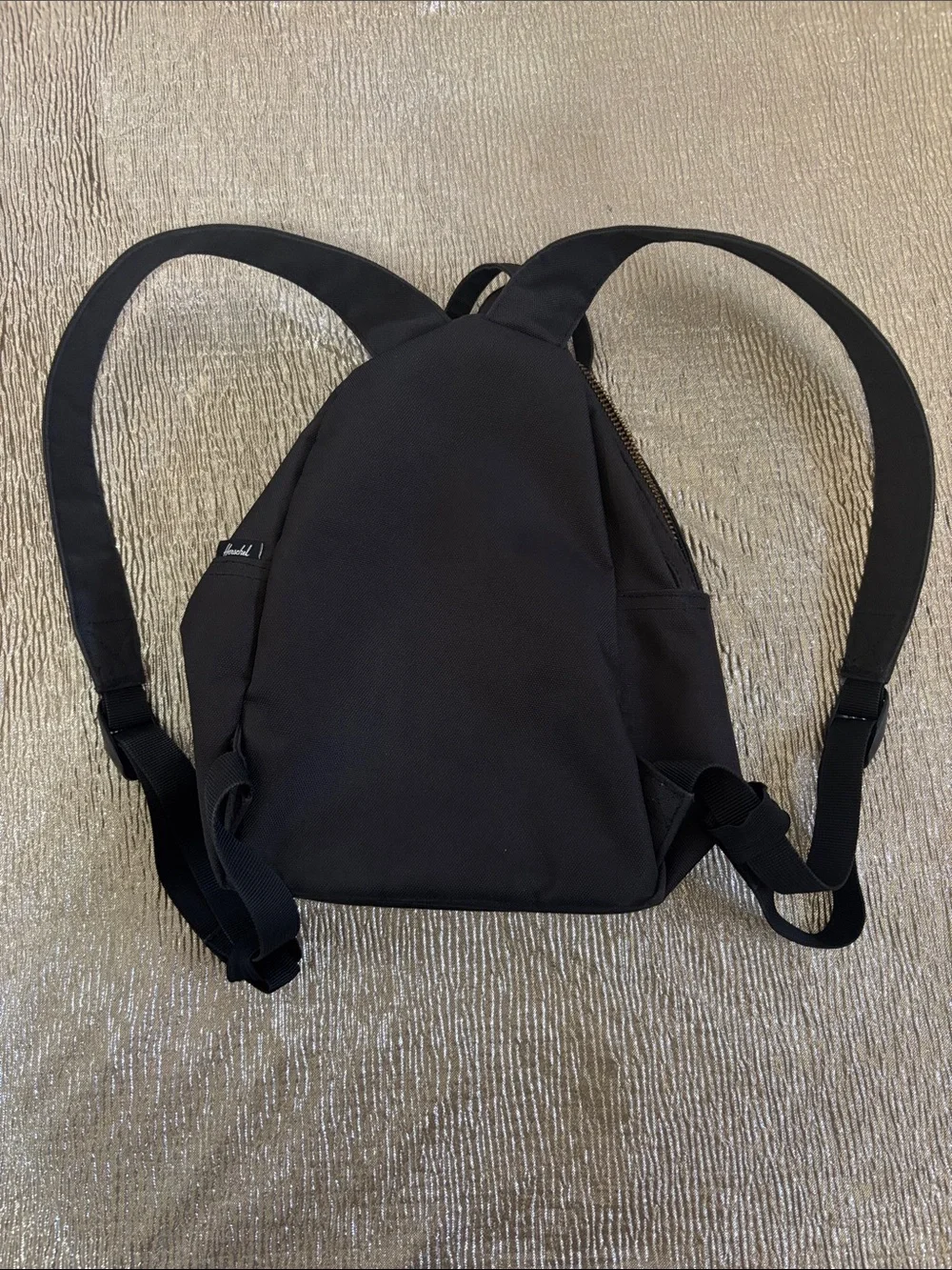 Herschel Supply Company minimal everyday